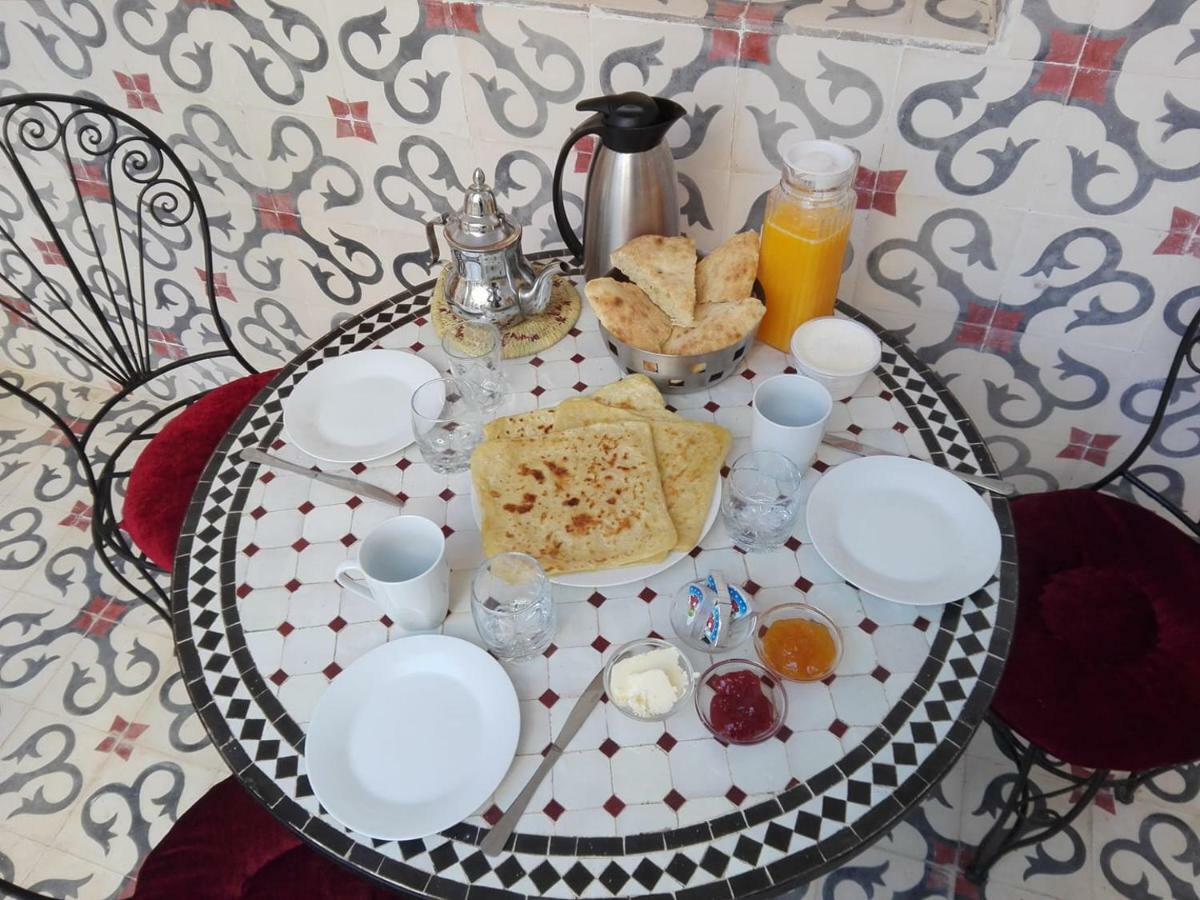 Riad Kebdana Ifoutatsene Екстер'єр фото